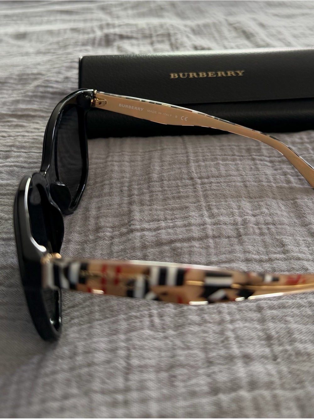 Burberry 4270 Black Sunglasses with Signature Check Temples - Picture 3 of 5